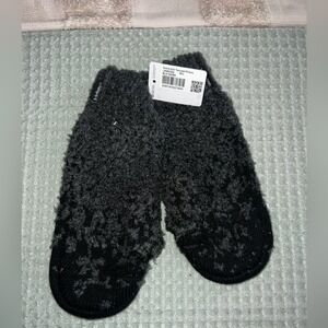 NWT Lululemon Ombre Knit Textured Mittens
M/L